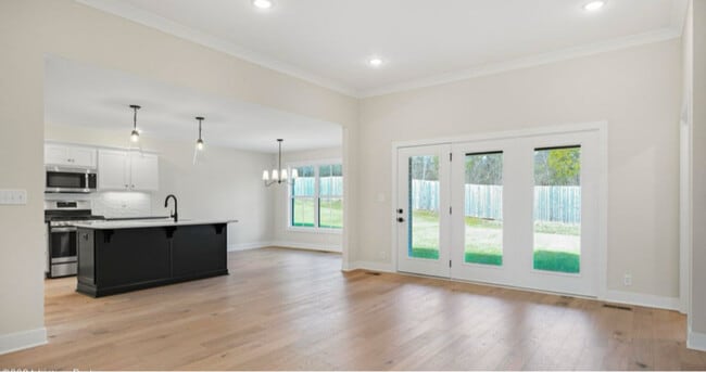 Building Photo - 12118 Cypress Ridge Dr