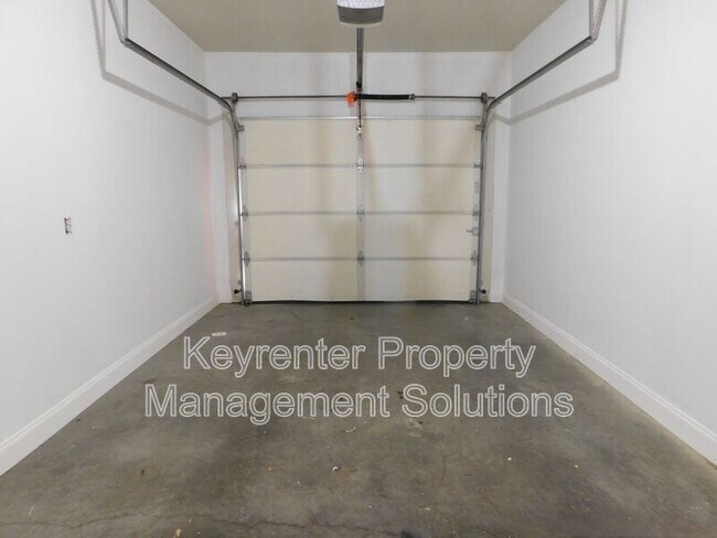 Building Photo - 34 Enchanted View Cir