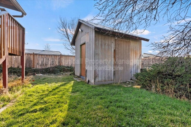 Building Photo - 3757 W Clermont Dr