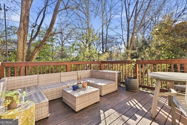 Building Photo - 1150 Collier Rd NW