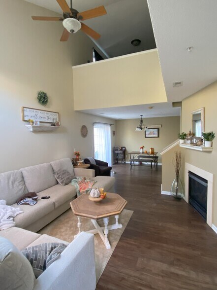 Building Photo - 6410 Lakota Trl