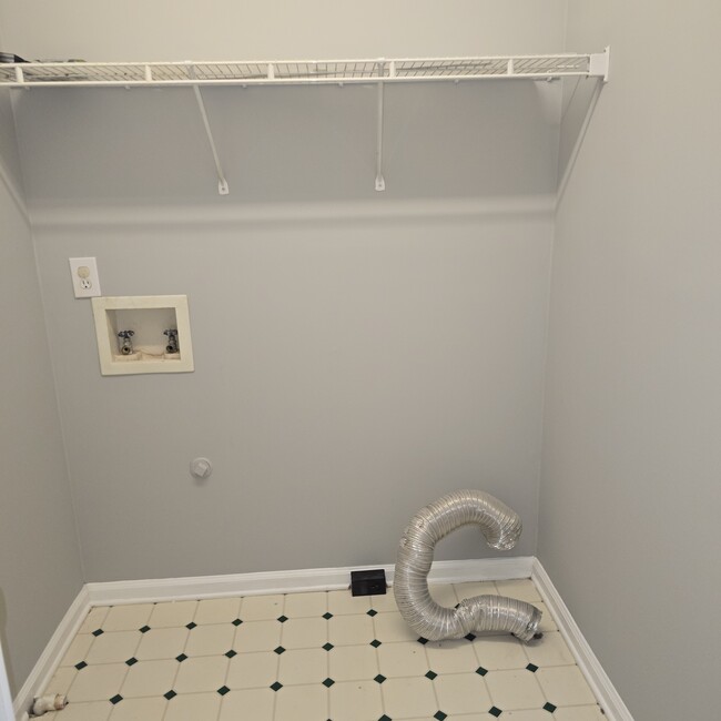 Washer/Dryer connection upstairs - 4007 Longbow Ct