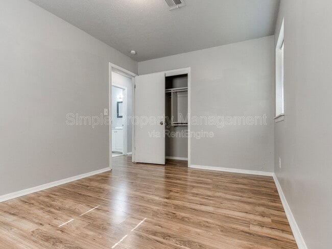 Building Photo - 7505 NW 29th St