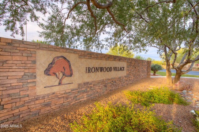 Building Photo - 1441 N Desert Willow St