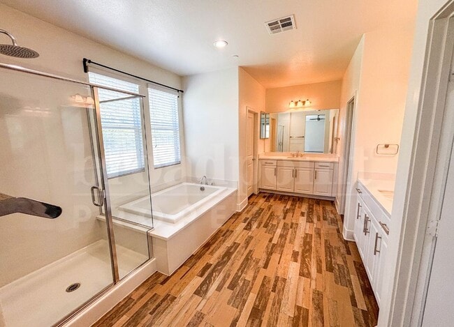Building Photo - 35759 Garrano Ln