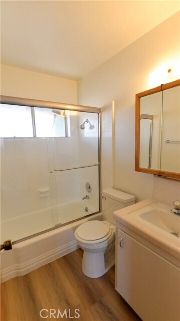 Building Photo - 218 Avenida Rosa
