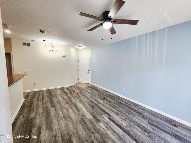 Building Photo - 4991 Key Lime Dr