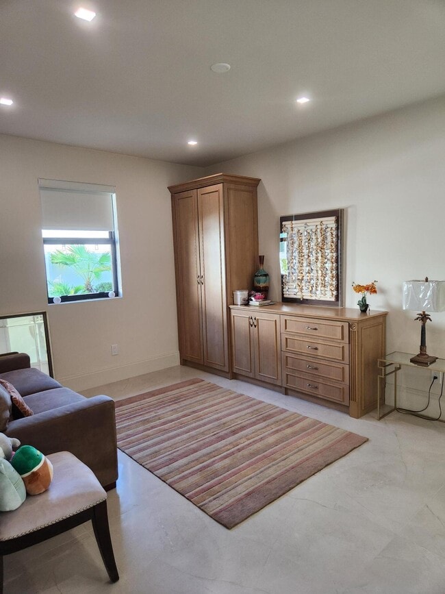 Building Photo - 5480 NW 41st Terrace