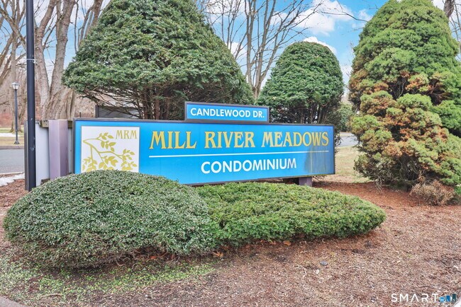 Building Photo - 62 Candlewood Dr