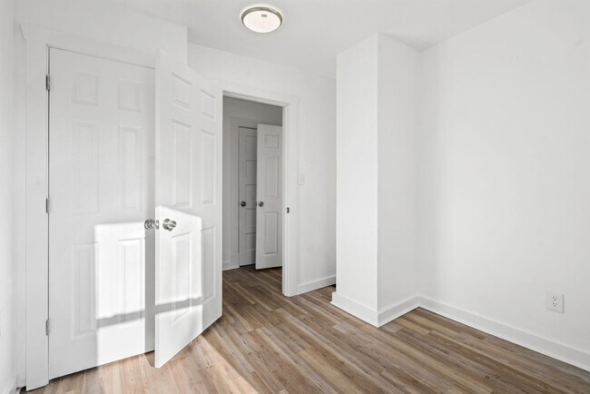 Building Photo - Stunning 3 bedroom home in Penn Hills available now!