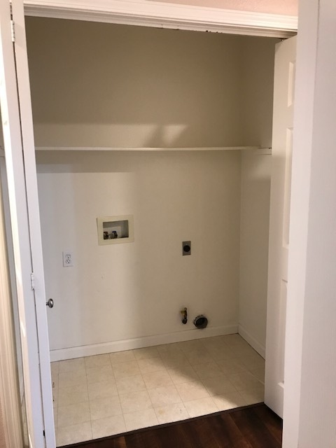 Building Photo - Adorable 3 bedroom/2bath Home
