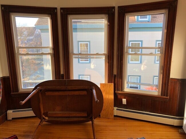 Building Photo - 41 Waterville St