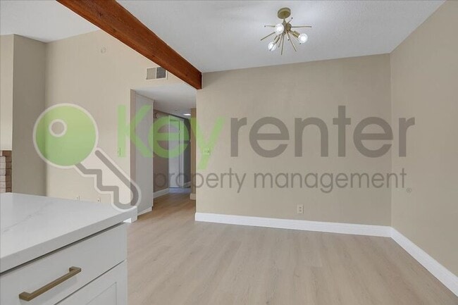 Building Photo - 3901 Senate Ave