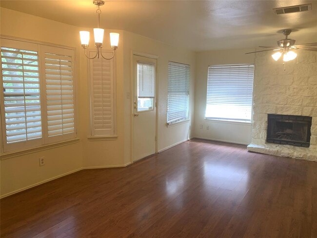 Building Photo - 14045 Maricella Ln