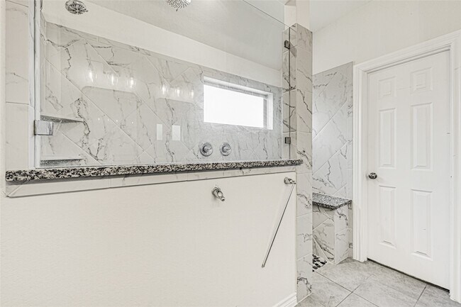 Building Photo - 24819 Harvest Elm Ct