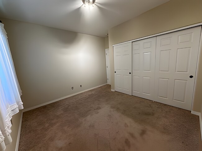Building Photo - Prestigious Highlands Home for Lease