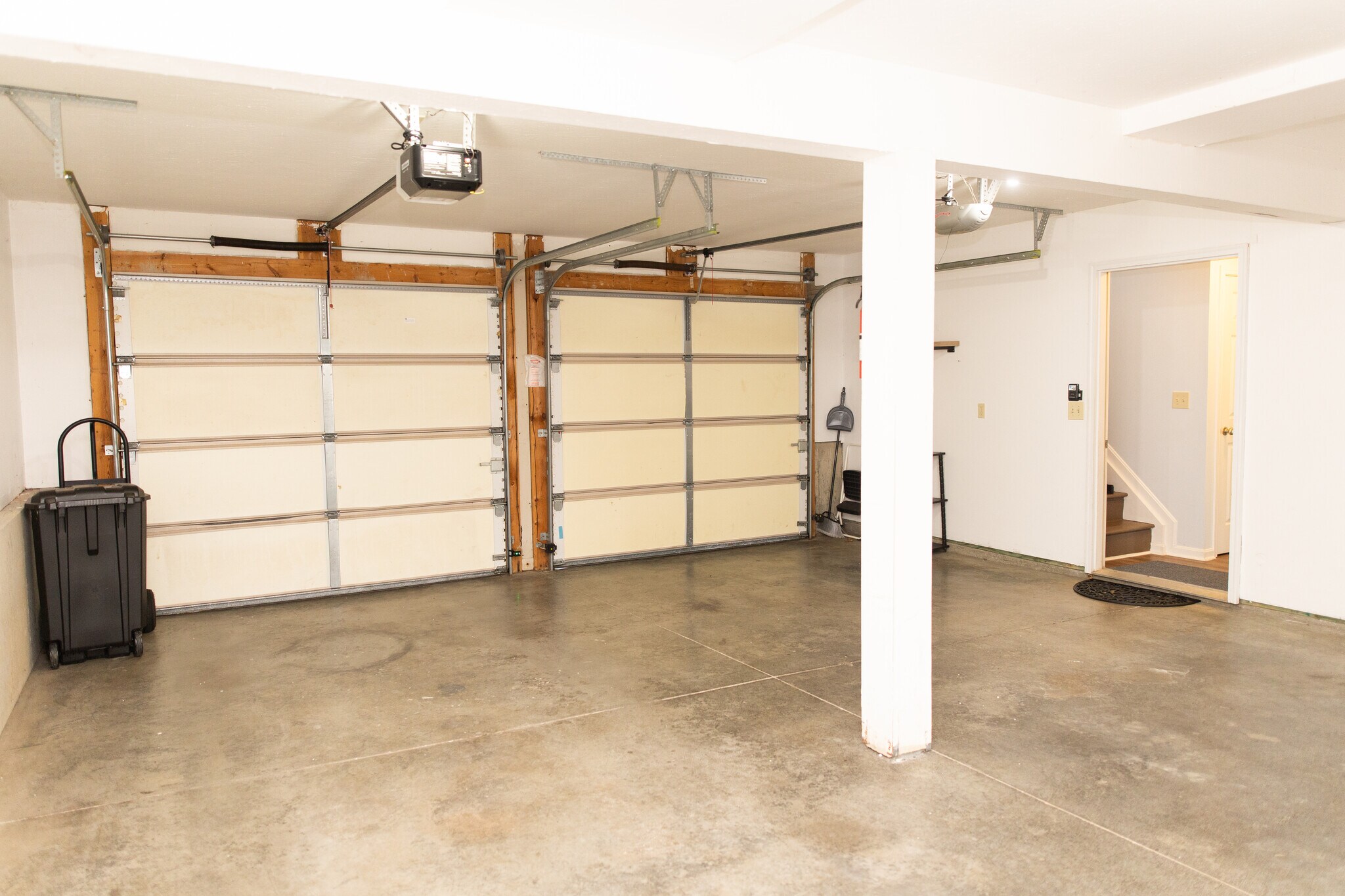Building Photo - 485 Colby Ct