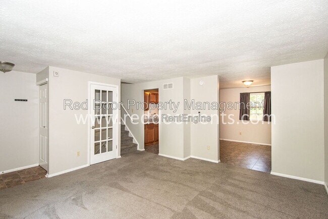Building Photo - 5505 Straw Hat Dr