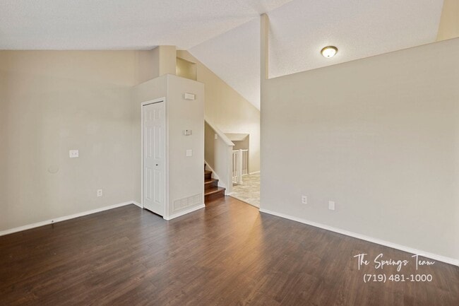 Building Photo - COUNTRYSIDE 3BD/2BA in FOUNTAIN - Security Deposit Waiver Available