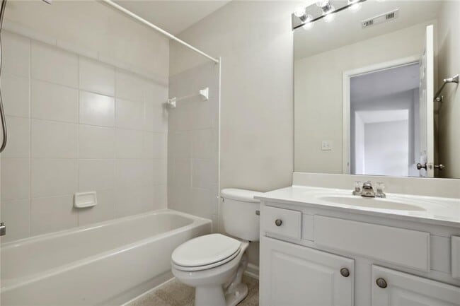 Building Photo - 3033 Hartright Bend Ct