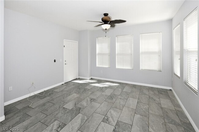 Building Photo - 10550 W Alexander Rd