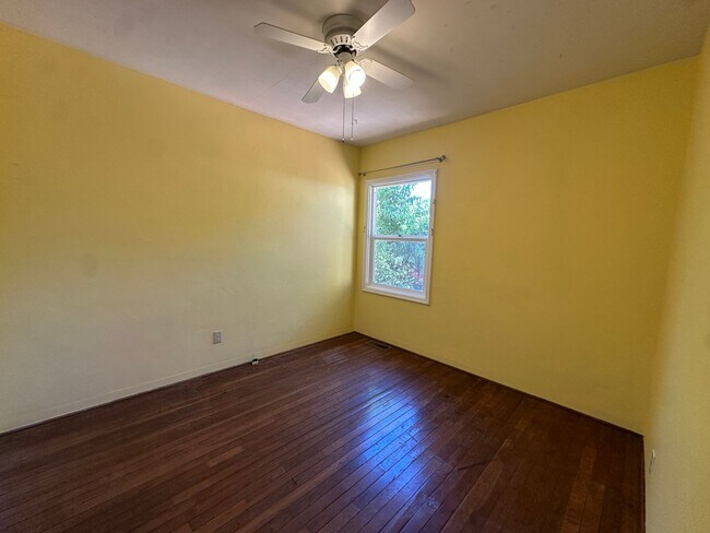 Building Photo - Lovely 3bd+/2ba Home in San Rafael