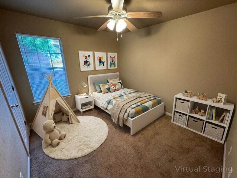 Building Photo - 4803 John David Dr