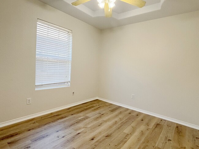 Building Photo - 18822 Driftwood Springs Dr