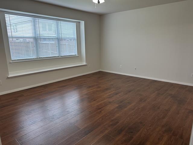 Building Photo - 2820 Cascade Cove Dr