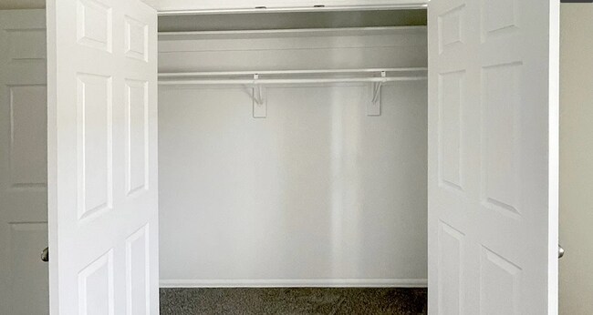 Building Photo - Single-family home in Alma! Income Restricted, available 4/27/2026