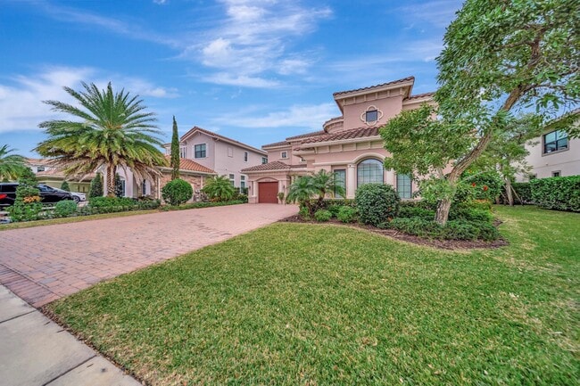 Building Photo - 10302 Sweet Bay Manor