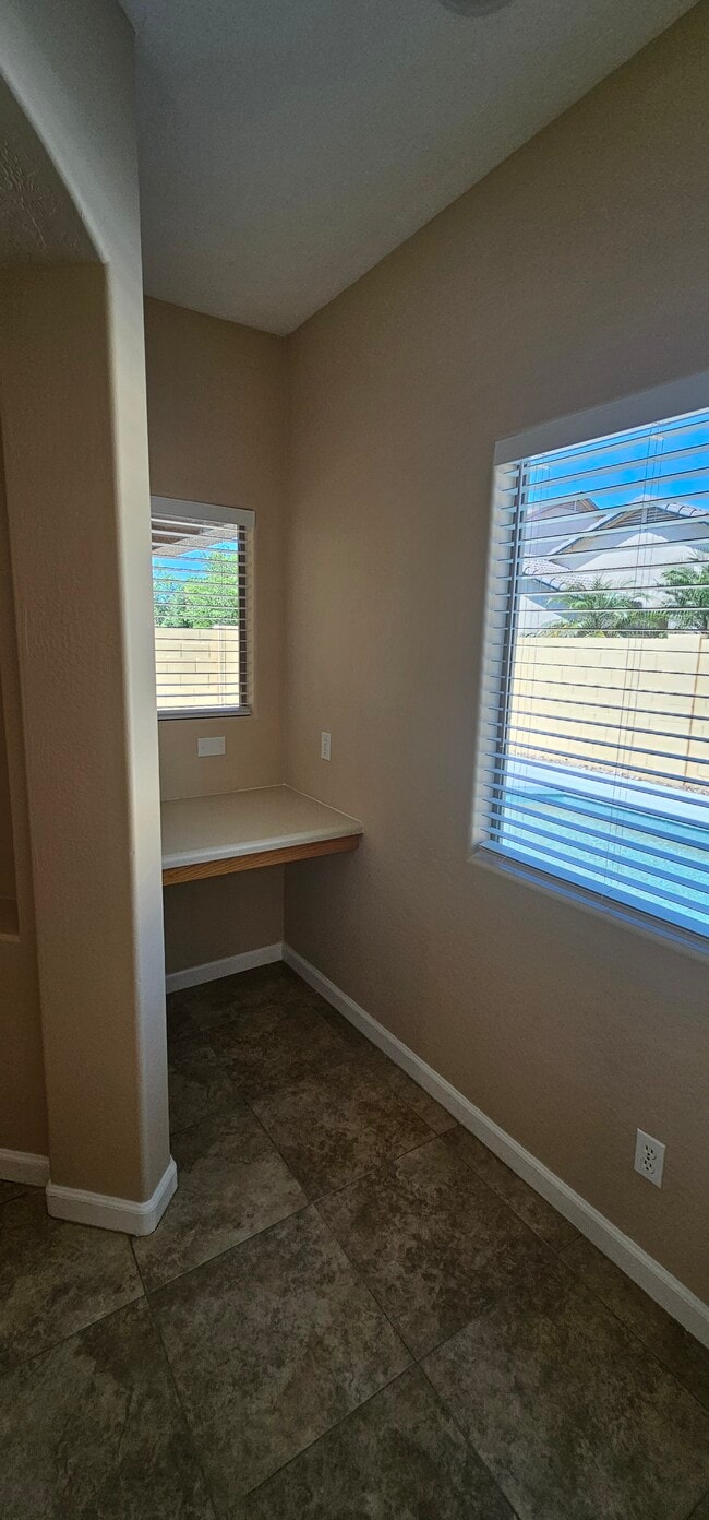 Building Photo - 28057 N Quartz Dr