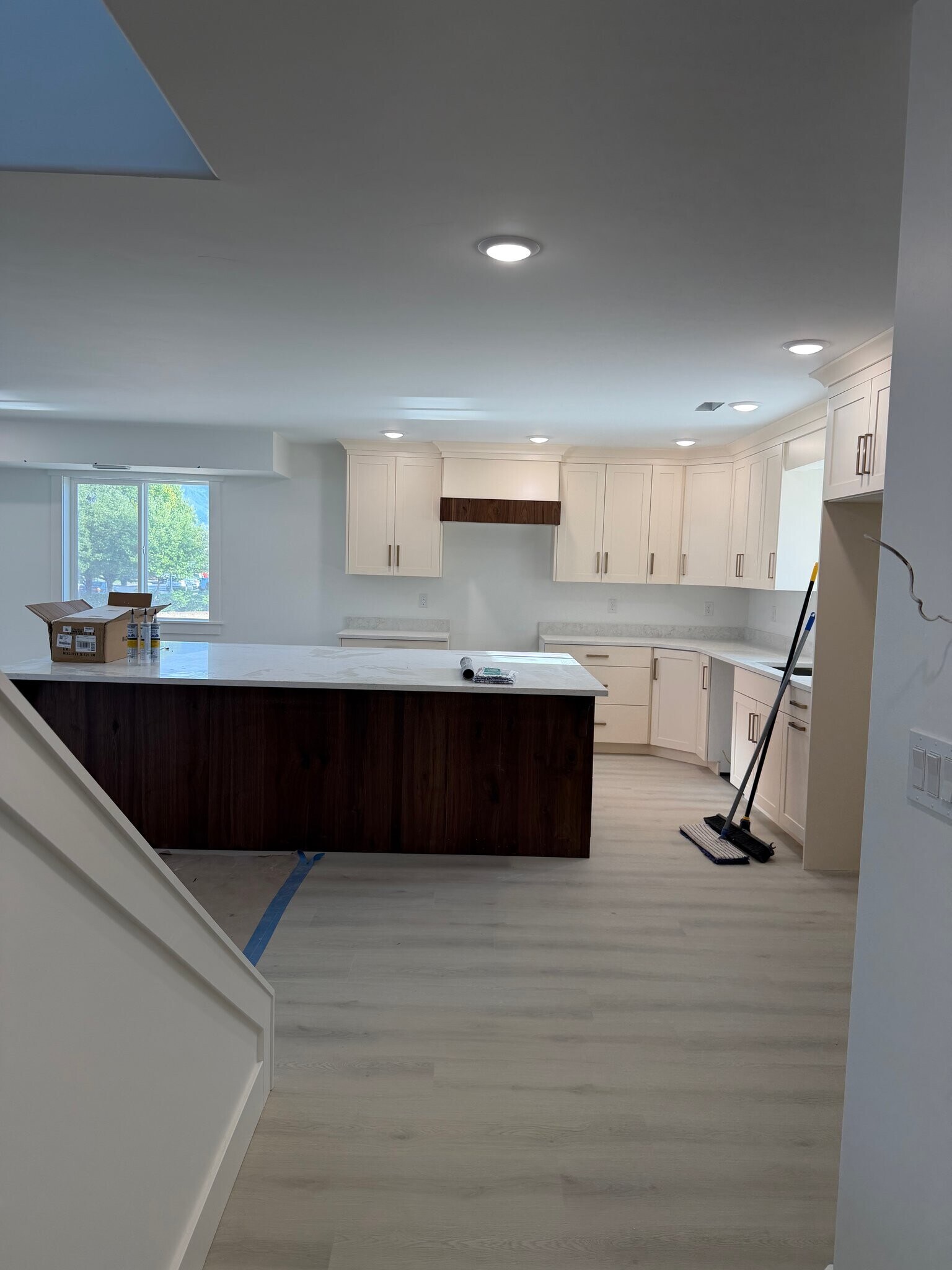 Building Photo - 266 S 1400 W