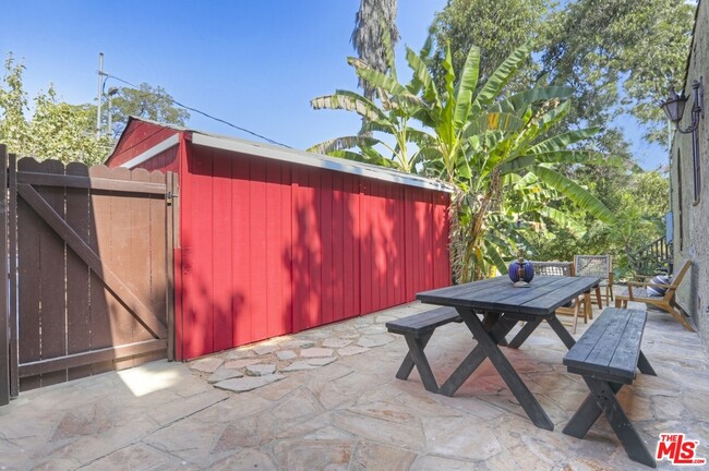 Building Photo - 1470 Westerly Terrace