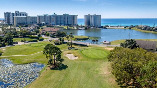 Building Photo - Coastal Charm Meets Resort Living – 2BR/2B...
