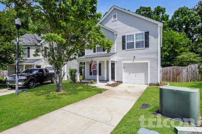 Building Photo - 78 Springway Dr