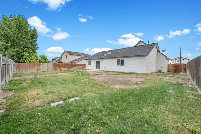 Building Photo - 11939 Colonial Dr