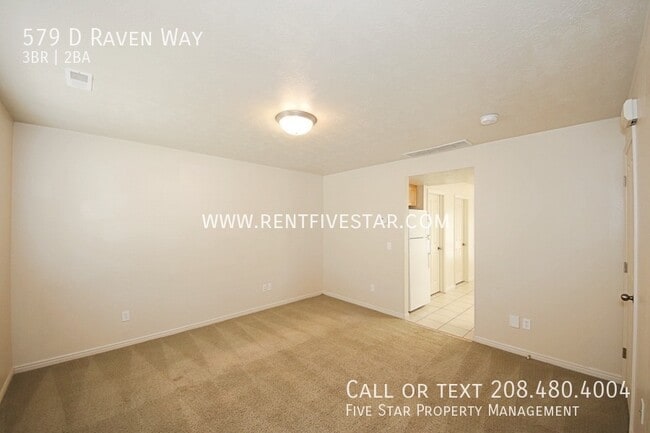 Building Photo - 579 Raven Way
