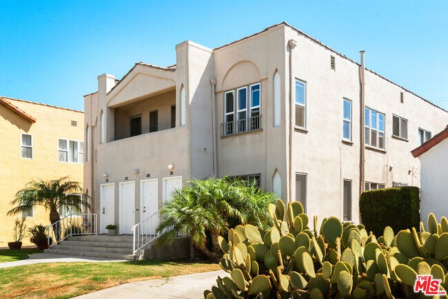Building Photo - 450 N Ogden Dr