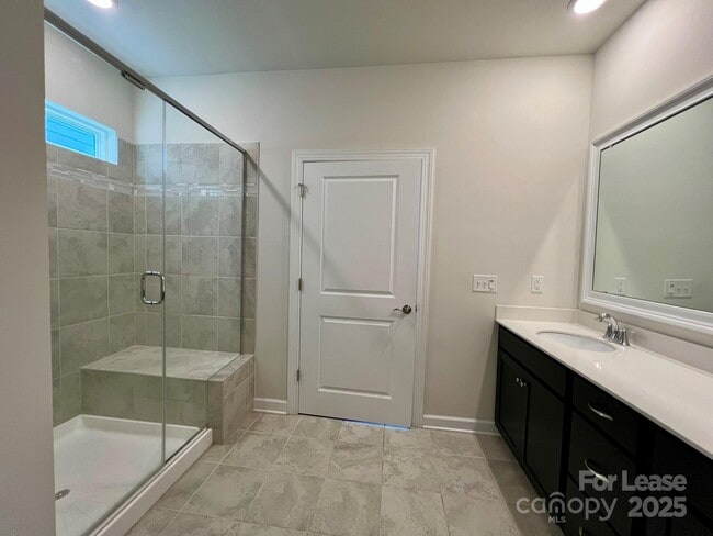 Building Photo - 25017 Westwick Ln