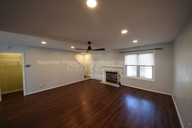 Building Photo - 101 Madison Chase