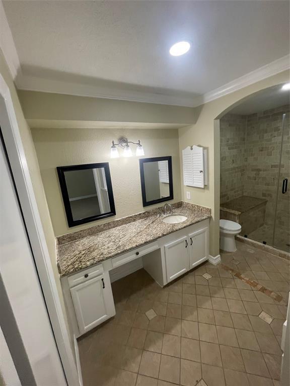 Building Photo - 7811 Echo Brook Dr