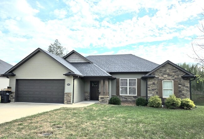 Primary Photo - 2600 Norbury Dr