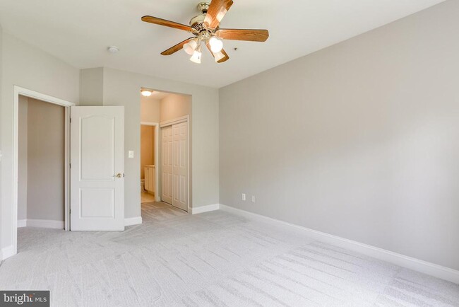 Building Photo - 2111 Ganton Green