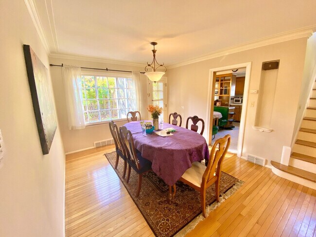 Building Photo - 1310 Forest Hills Blvd