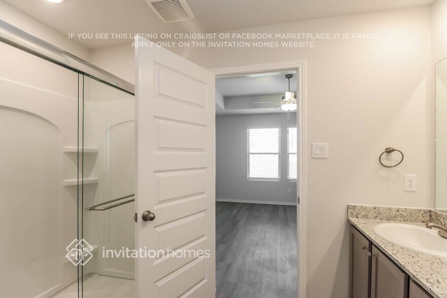 Building Photo - 24739 Linaria Dr