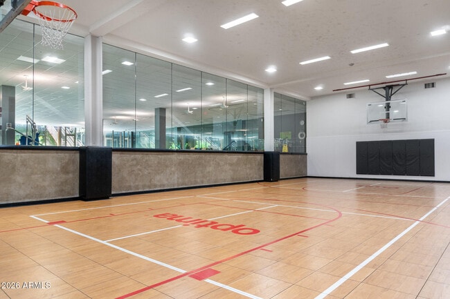 Building Photo - 7131 E Rancho Vista Dr