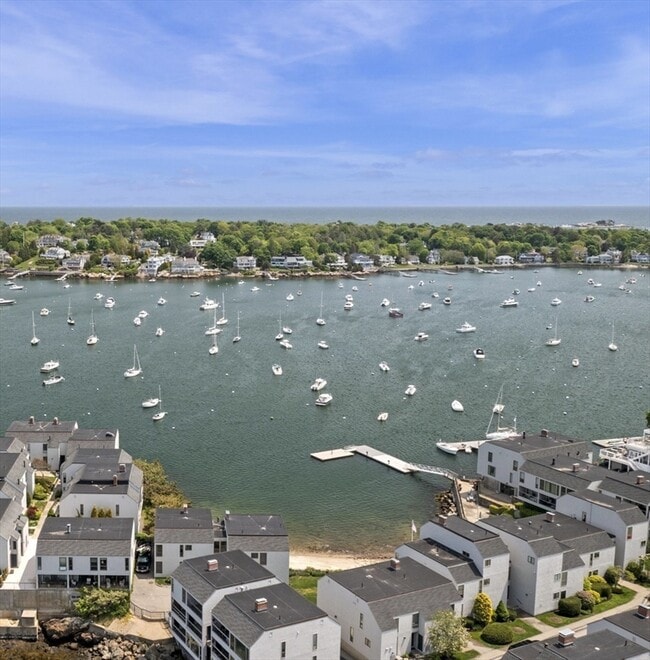 Building Photo - 34 Constitution Way