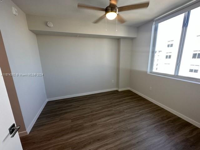 Building Photo - 3055 W 16th Ave