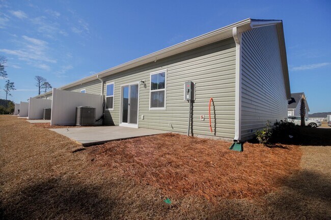 Building Photo - 1382 Speedway St